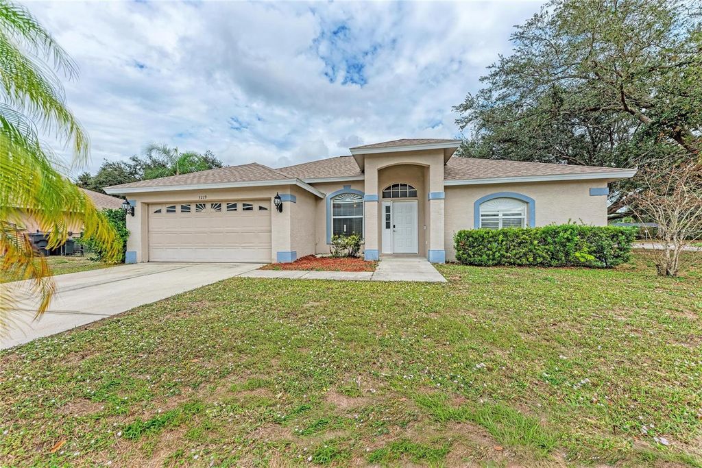 Photo of 3219 58th Terrace E, Bradenton, FL 34203 (MLS # A4675549)
