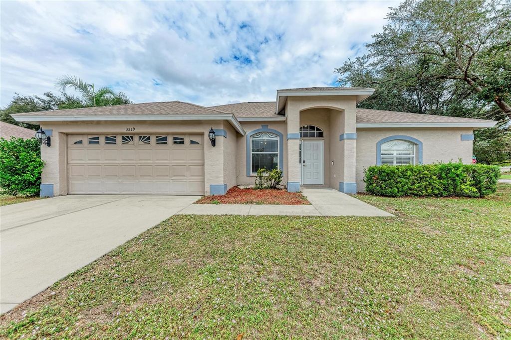 Photo of 3219 58th Terrace E, Bradenton, FL 34203 (MLS # A4675549)