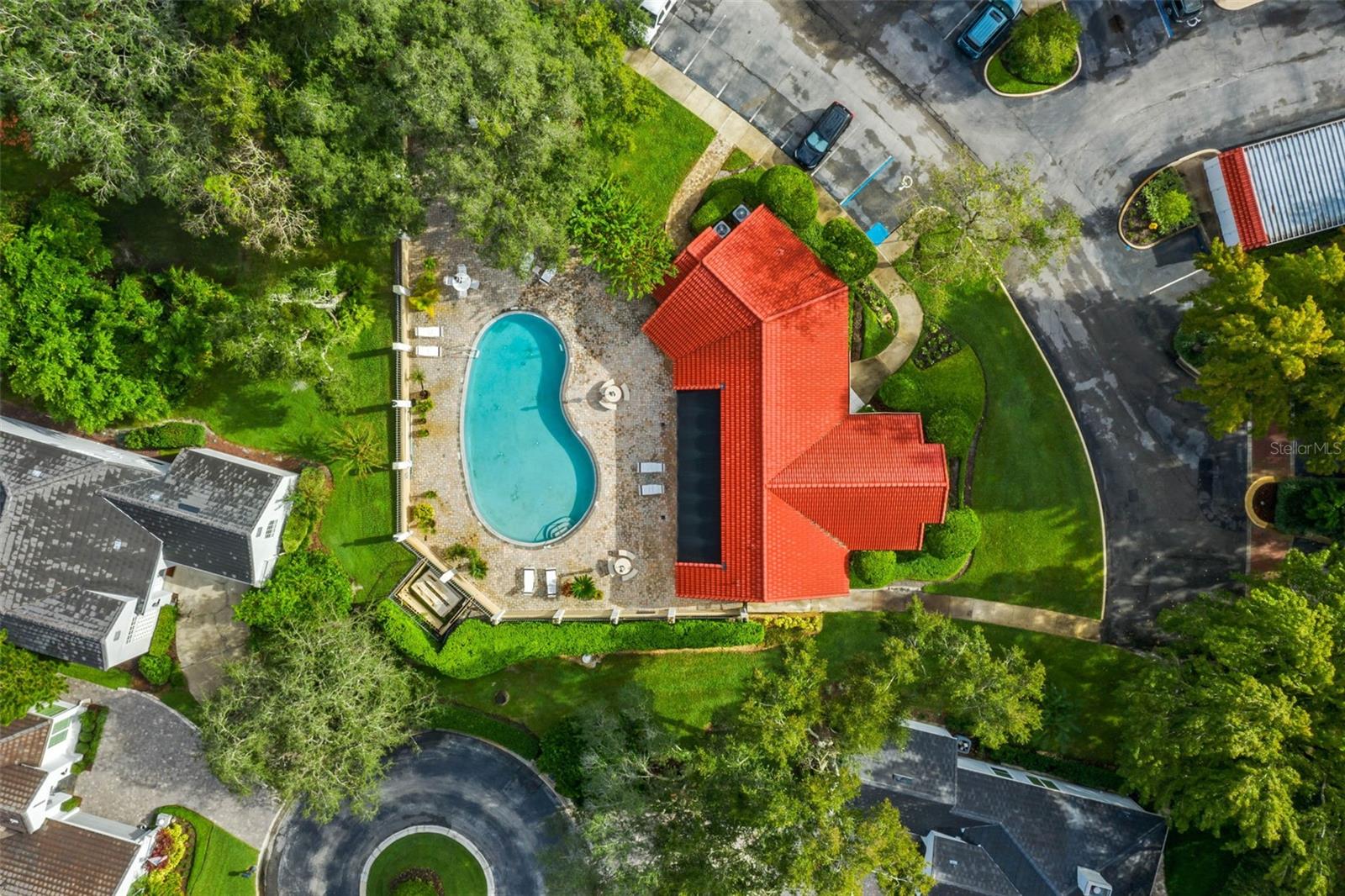 MUIRFIELD VILLAGE - Residential