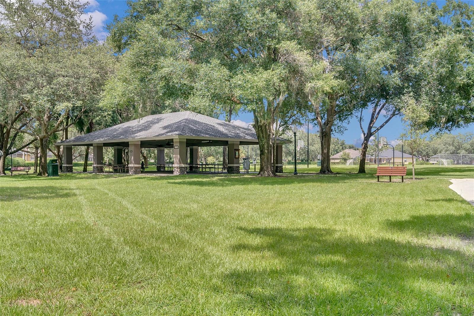 MUIRFIELD VILLAGE - Residential