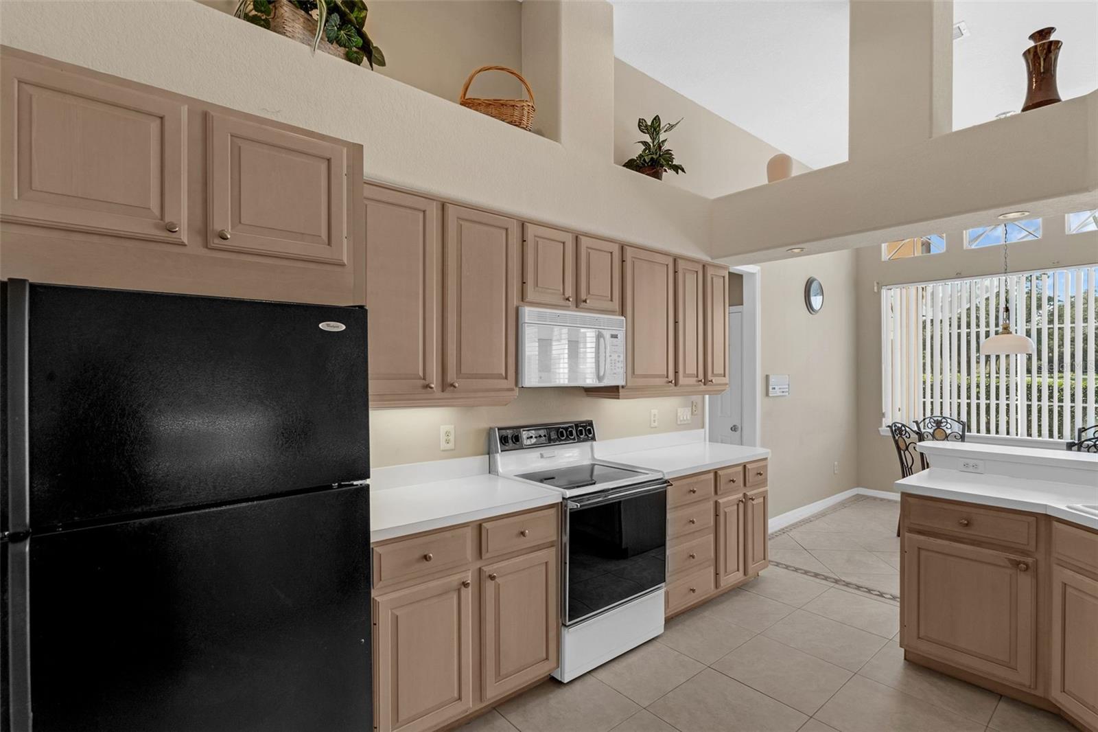 MUIRFIELD VILLAGE - Residential