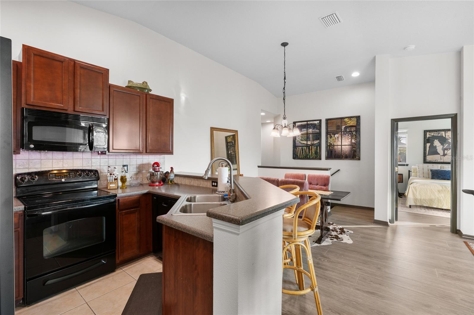 EAGLE PALM PH II - Residential