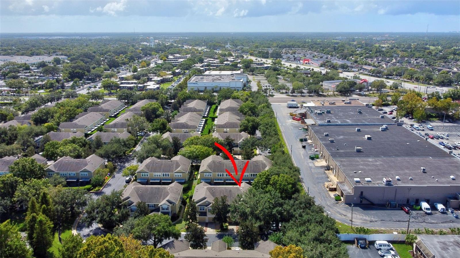 VISTAS AT LAKE HOWELL - Residential