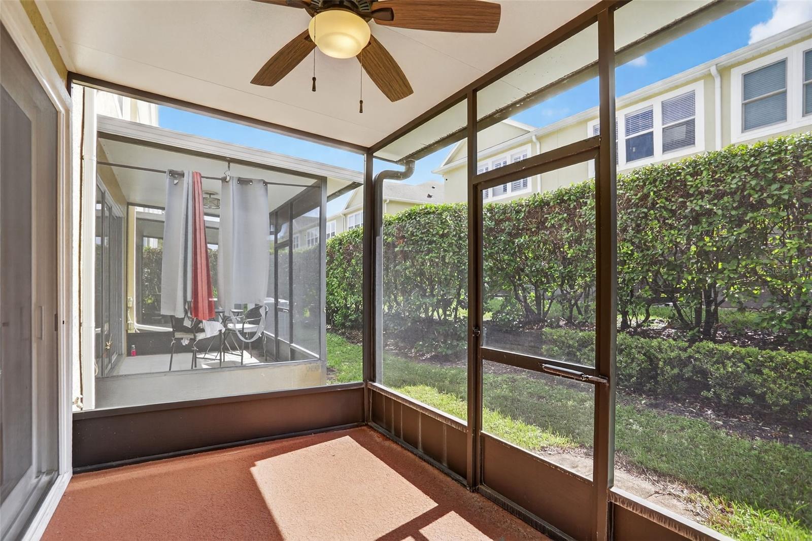 VISTAS AT LAKE HOWELL - Residential