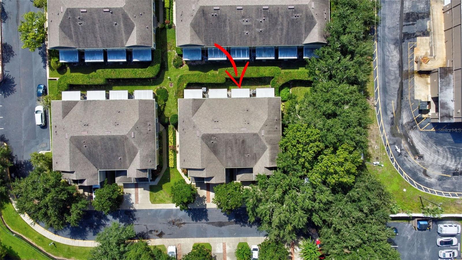 VISTAS AT LAKE HOWELL - Residential