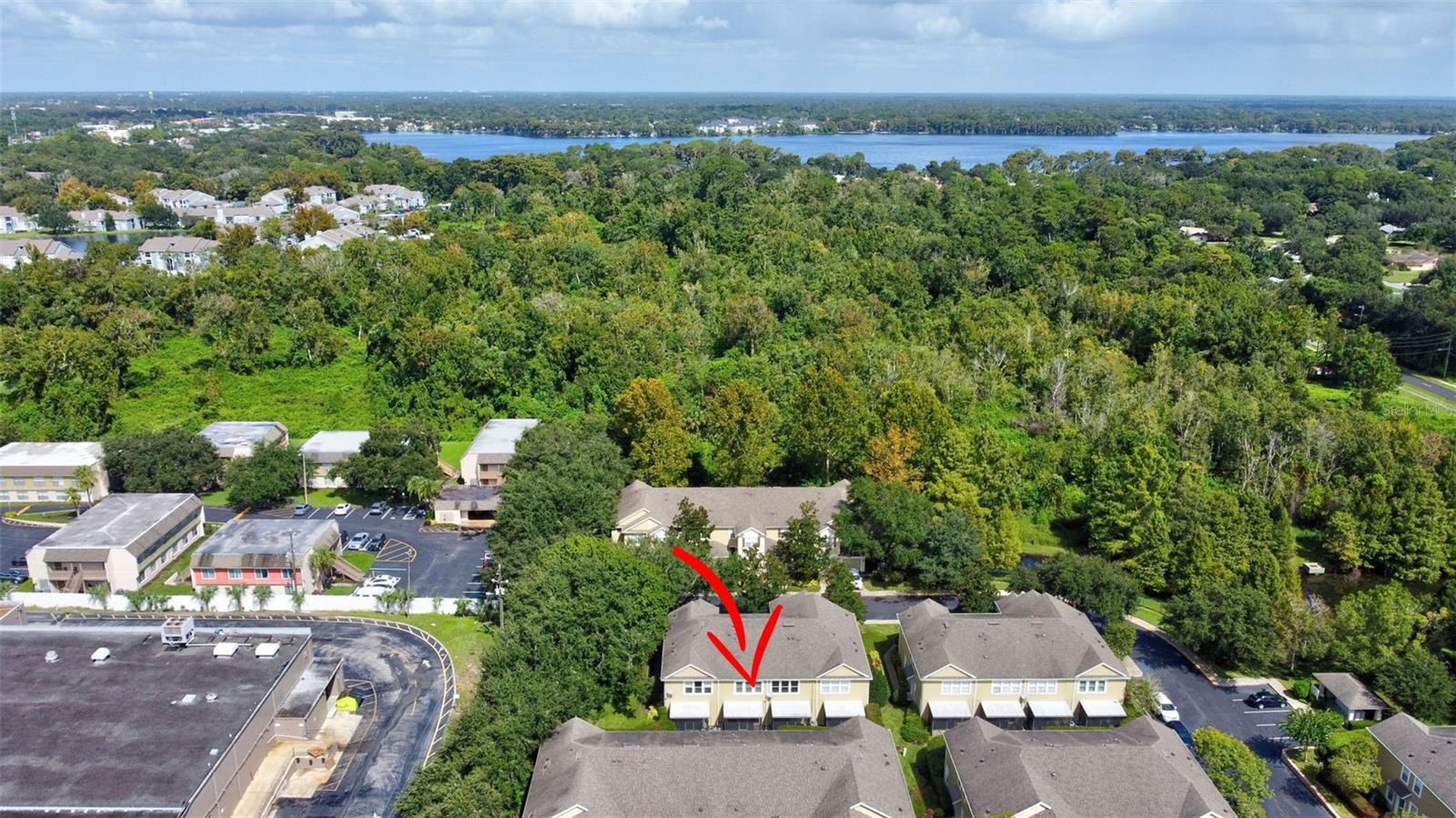 VISTAS AT LAKE HOWELL - Residential