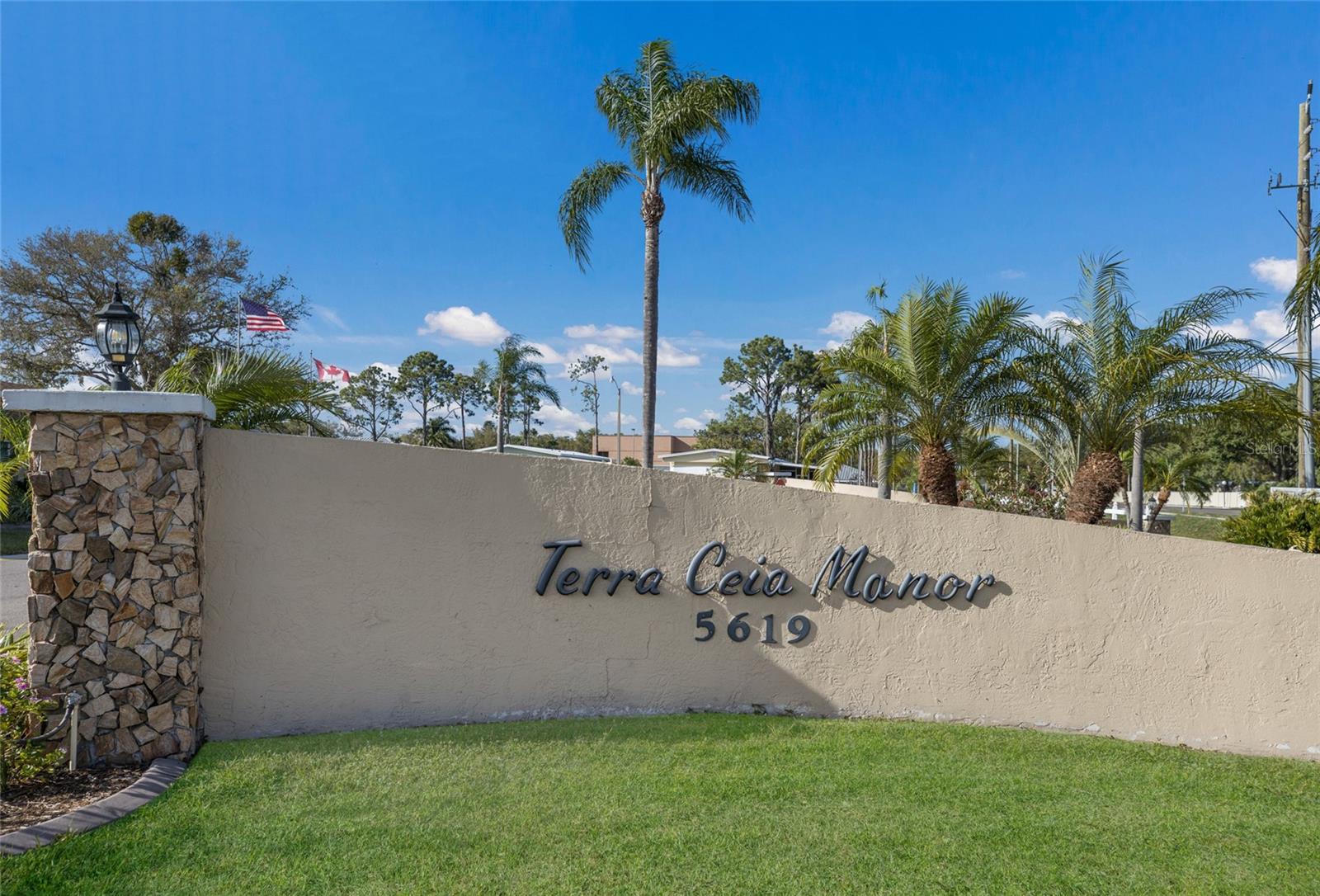 TERRA CEIA MANOR CO-OP - Residential