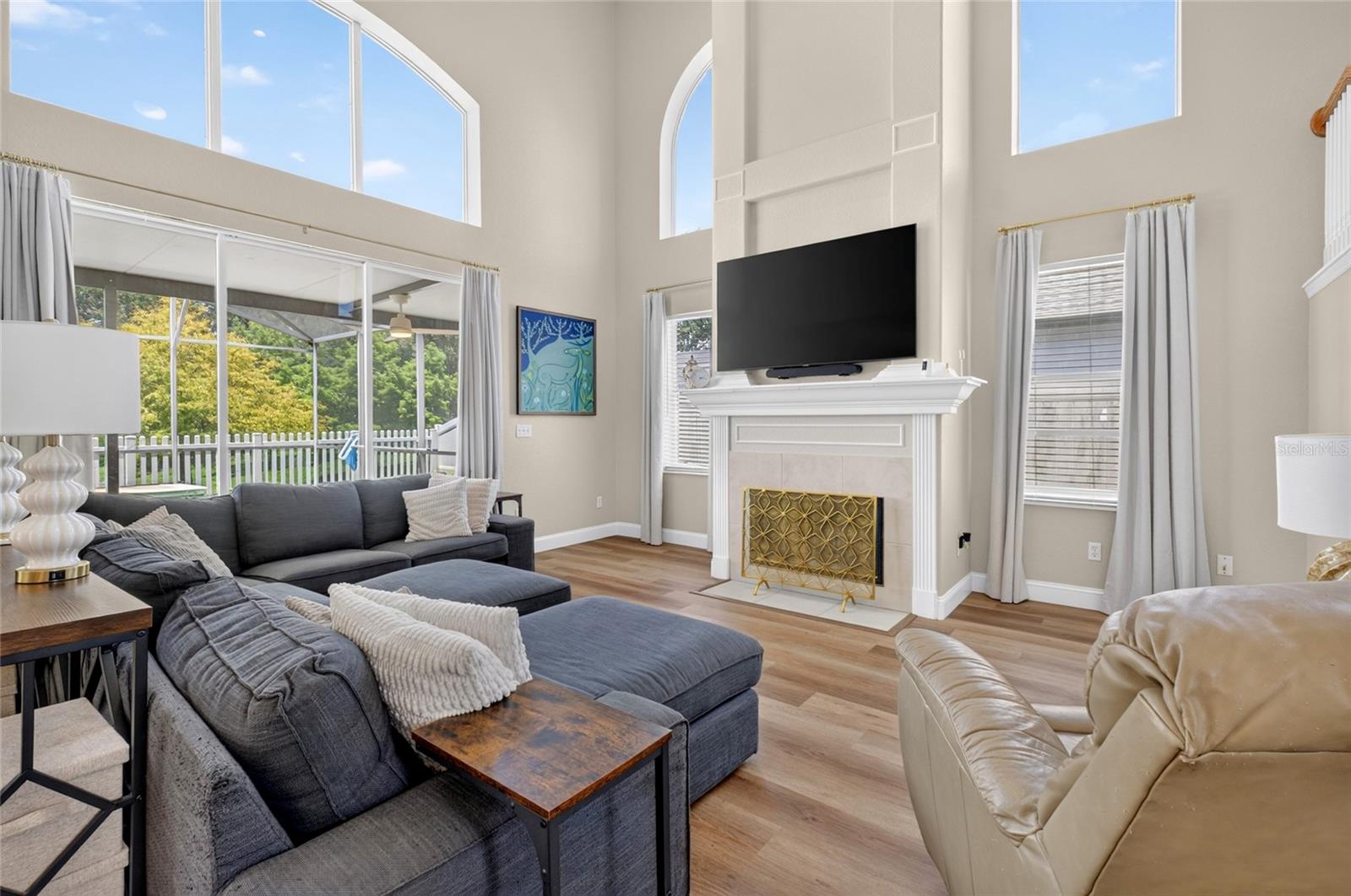 353 LAKE AMBERLEIGH DRIVE