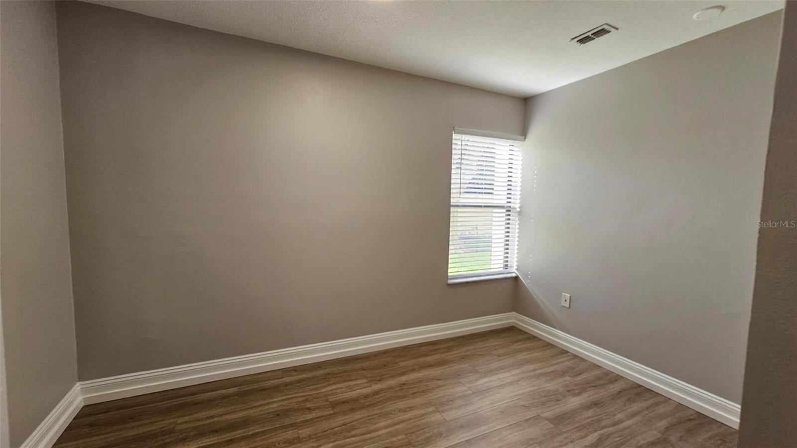 GRANADA VILLAS PH 02 - Residential