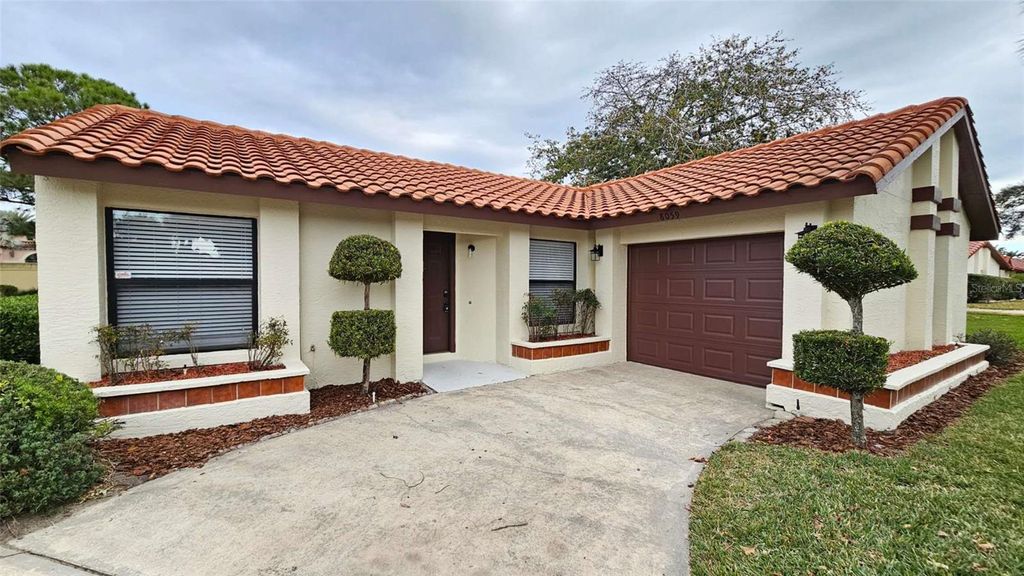 Photo of 8059 N Cadiz Court, Orlando, FL 32836 (MLS # O6376705)