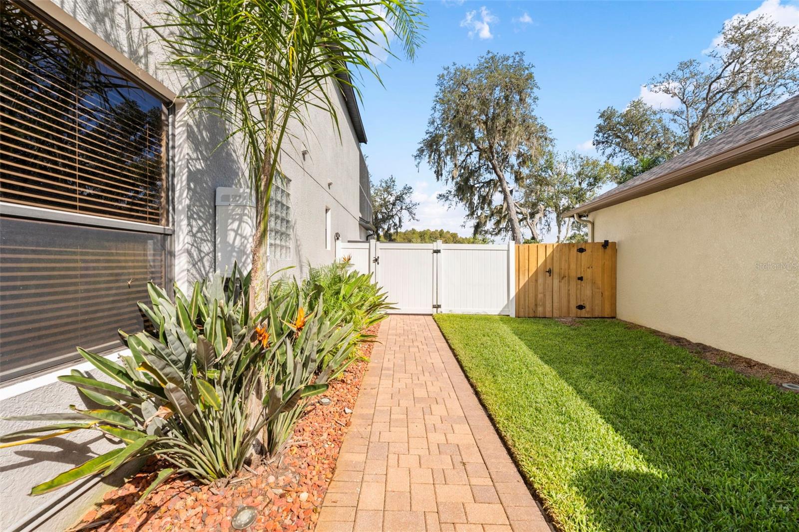 SUNCOAST LAKES PH 01 - Residential