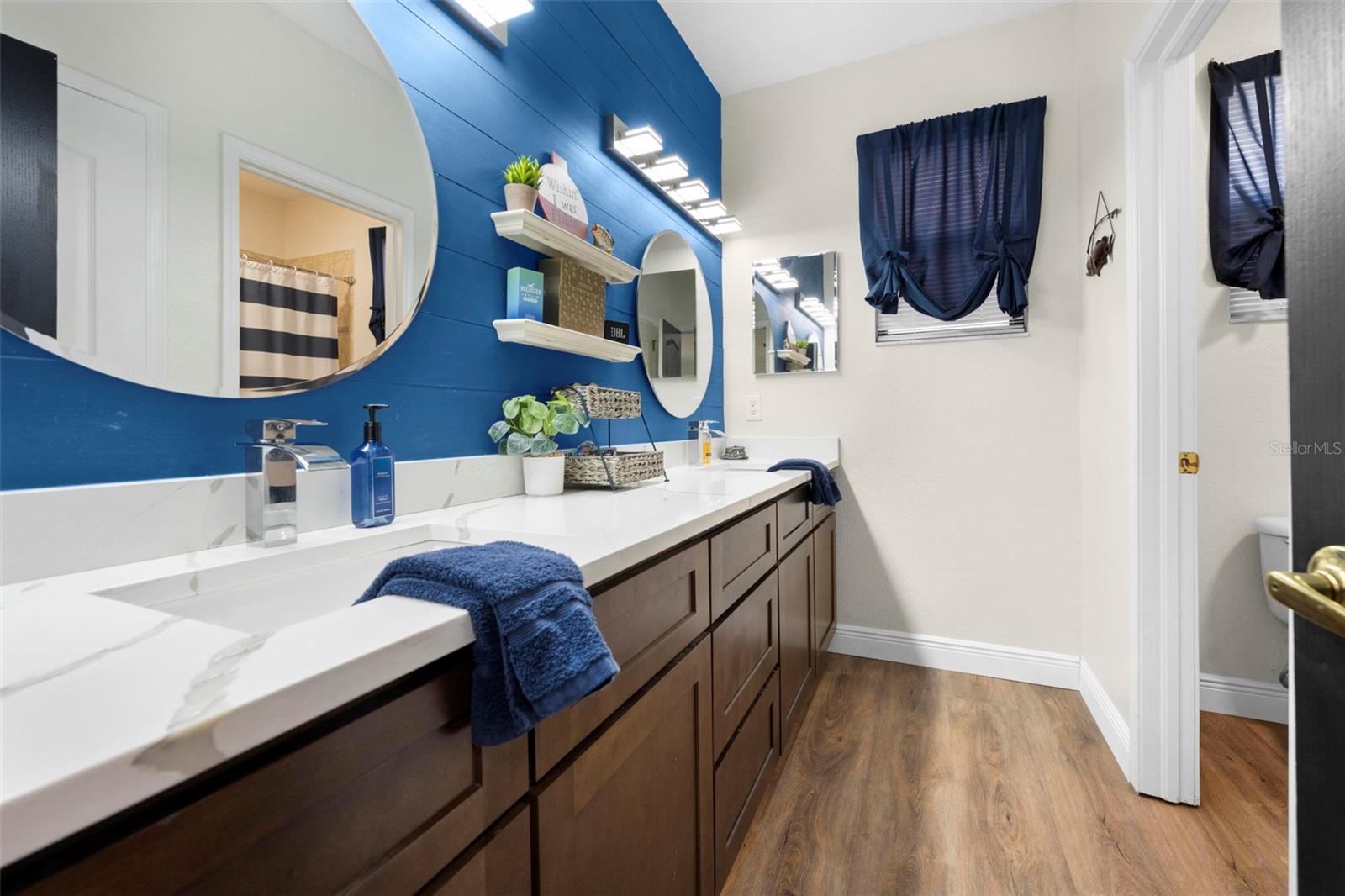 SUNCOAST LAKES PH 01 - Residential