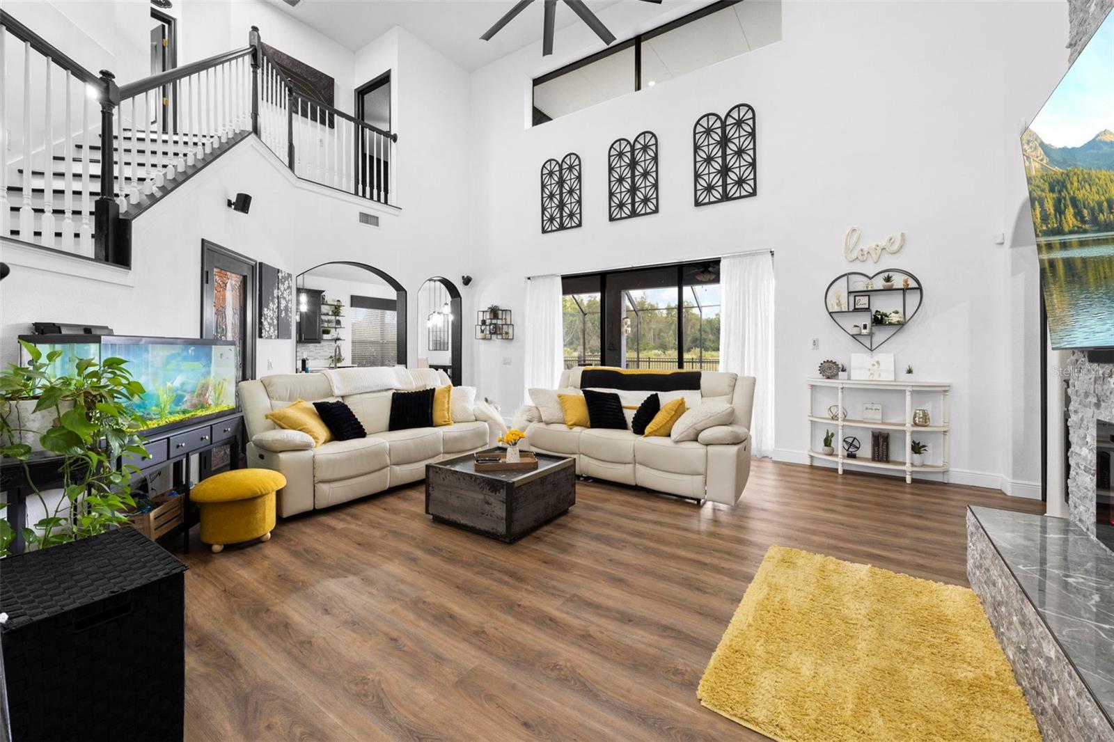 SUNCOAST LAKES PH 01 - Residential