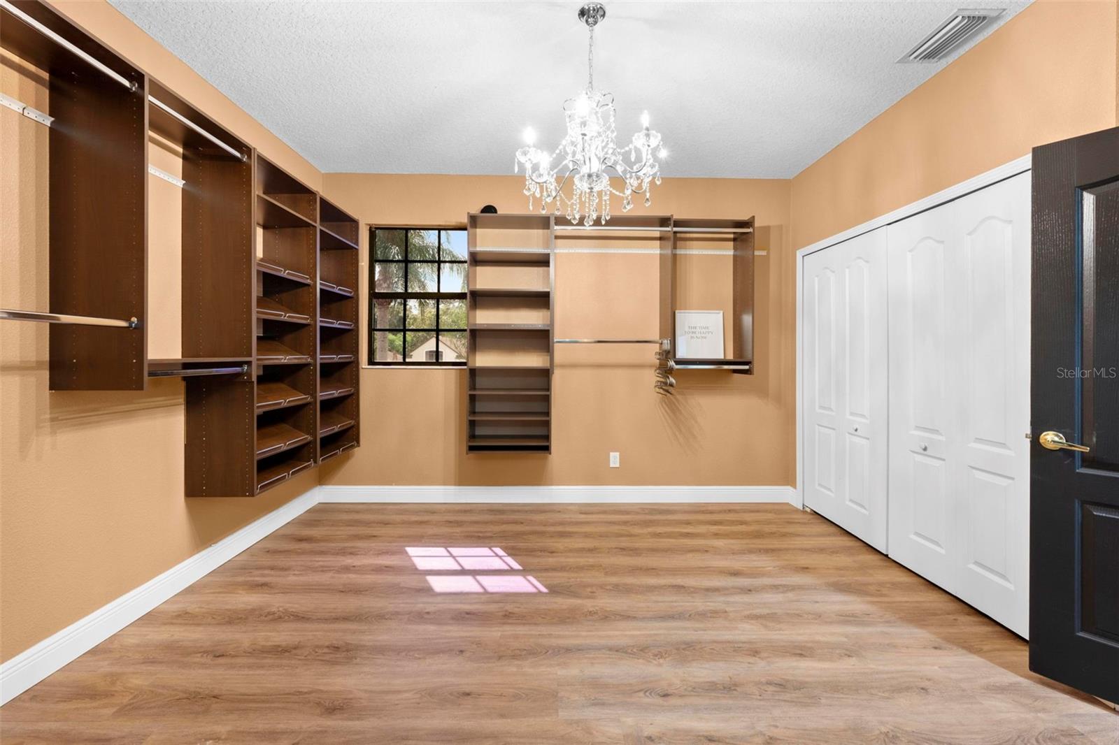 SUNCOAST LAKES PH 01 - Residential