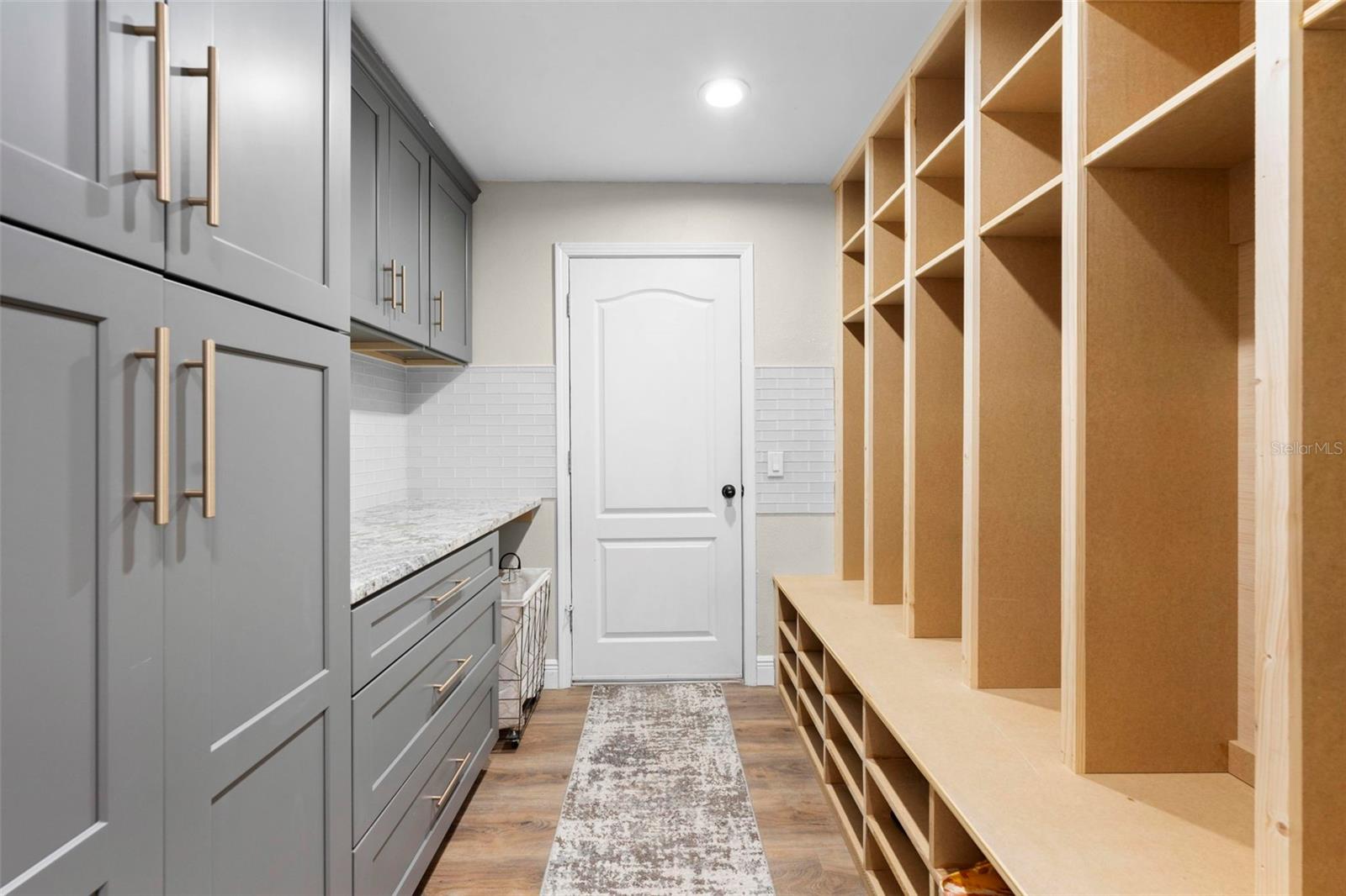 SUNCOAST LAKES PH 01 - Residential