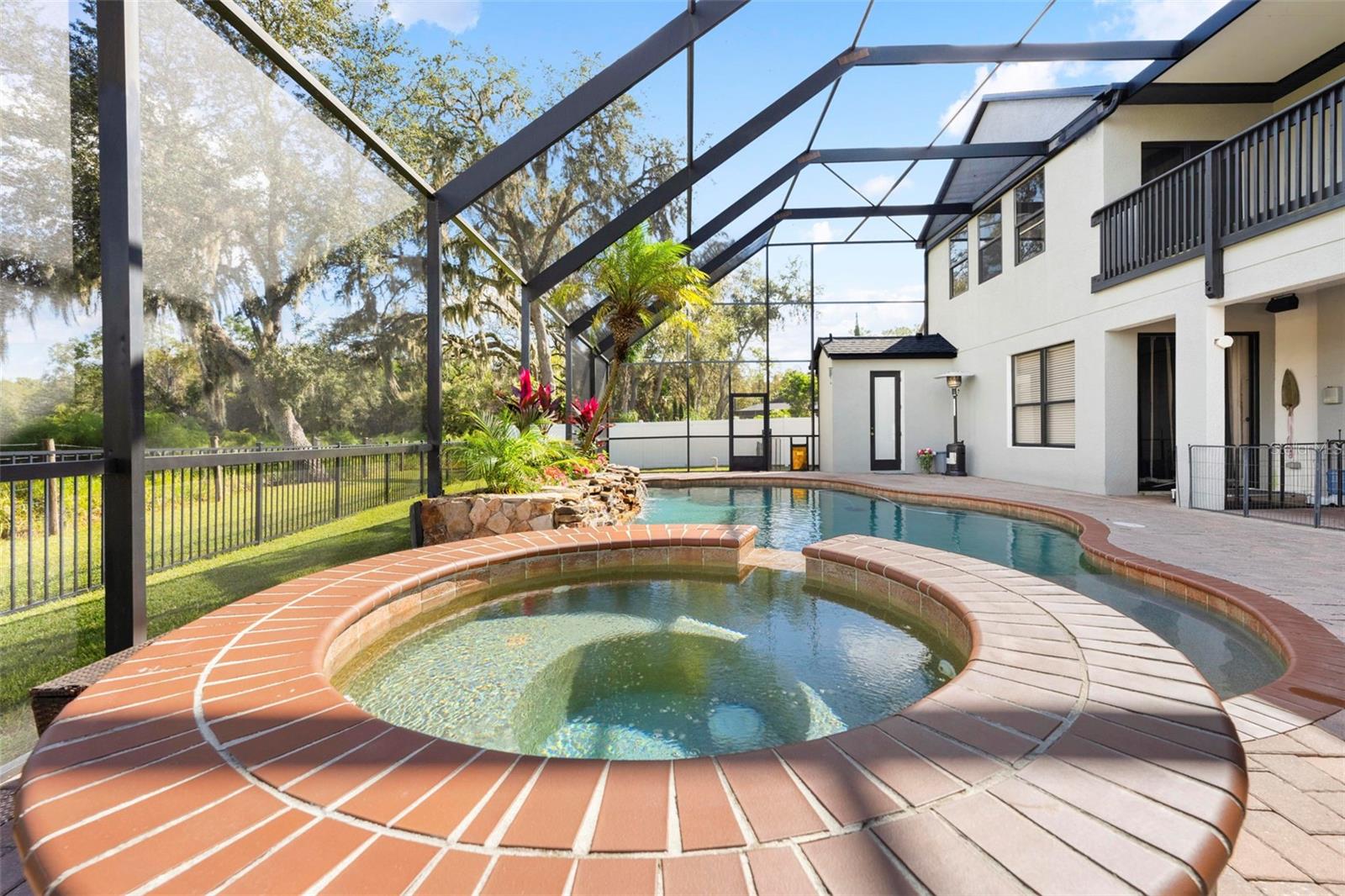 SUNCOAST LAKES PH 01 - Residential