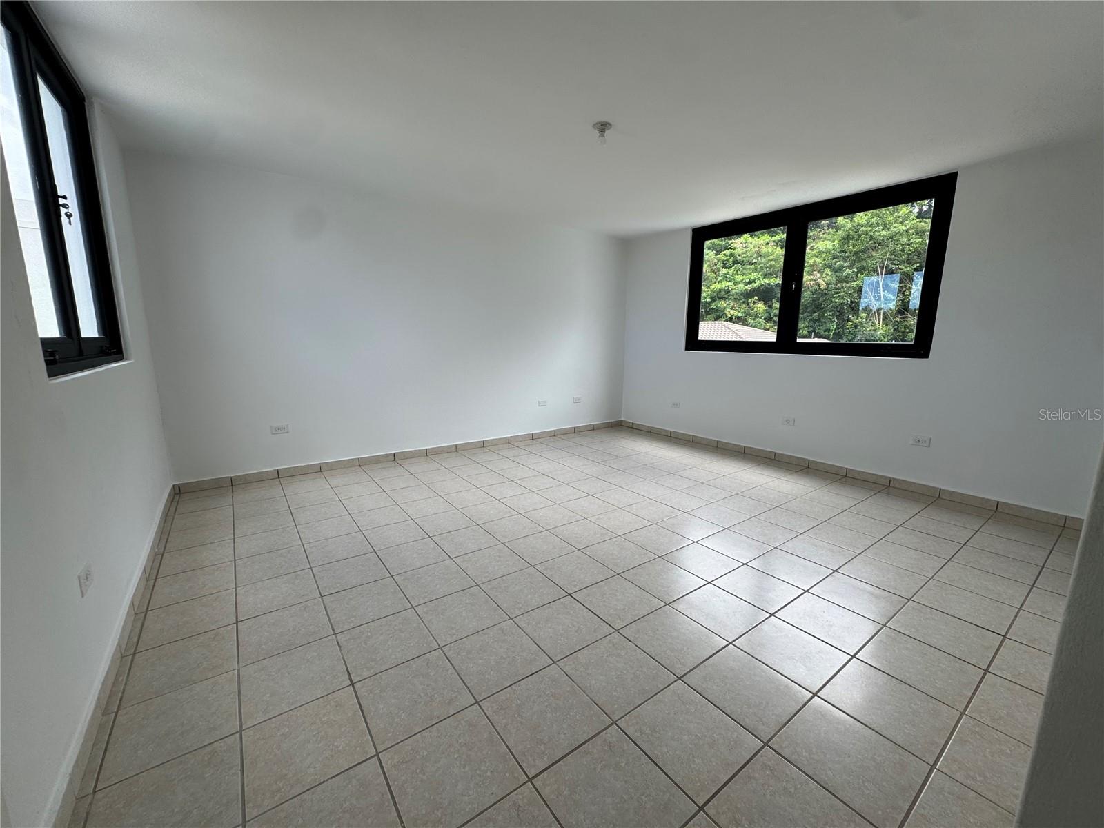 VILLA LAS BRISAS - Residential