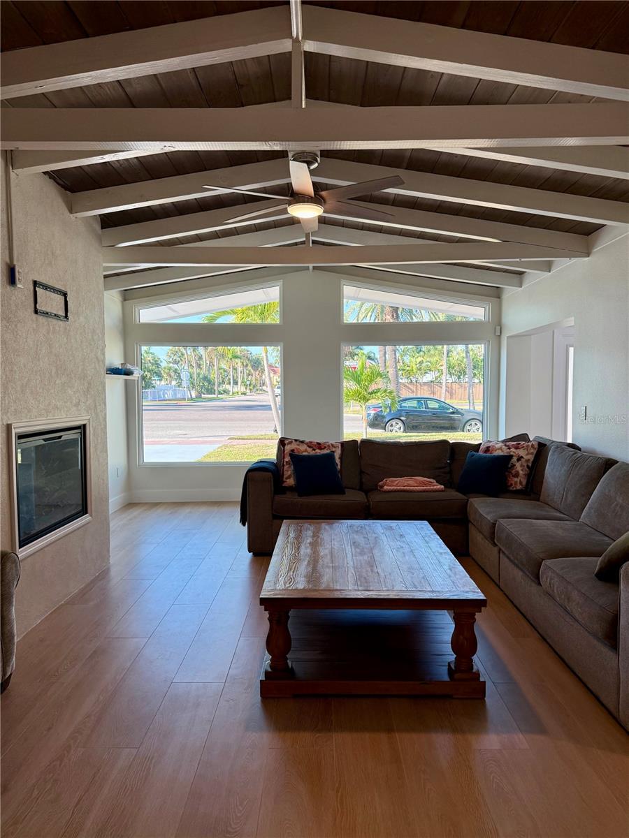 SAINT ARMANDS DIV JOHN RINGLING ESTATES - Residential Lease