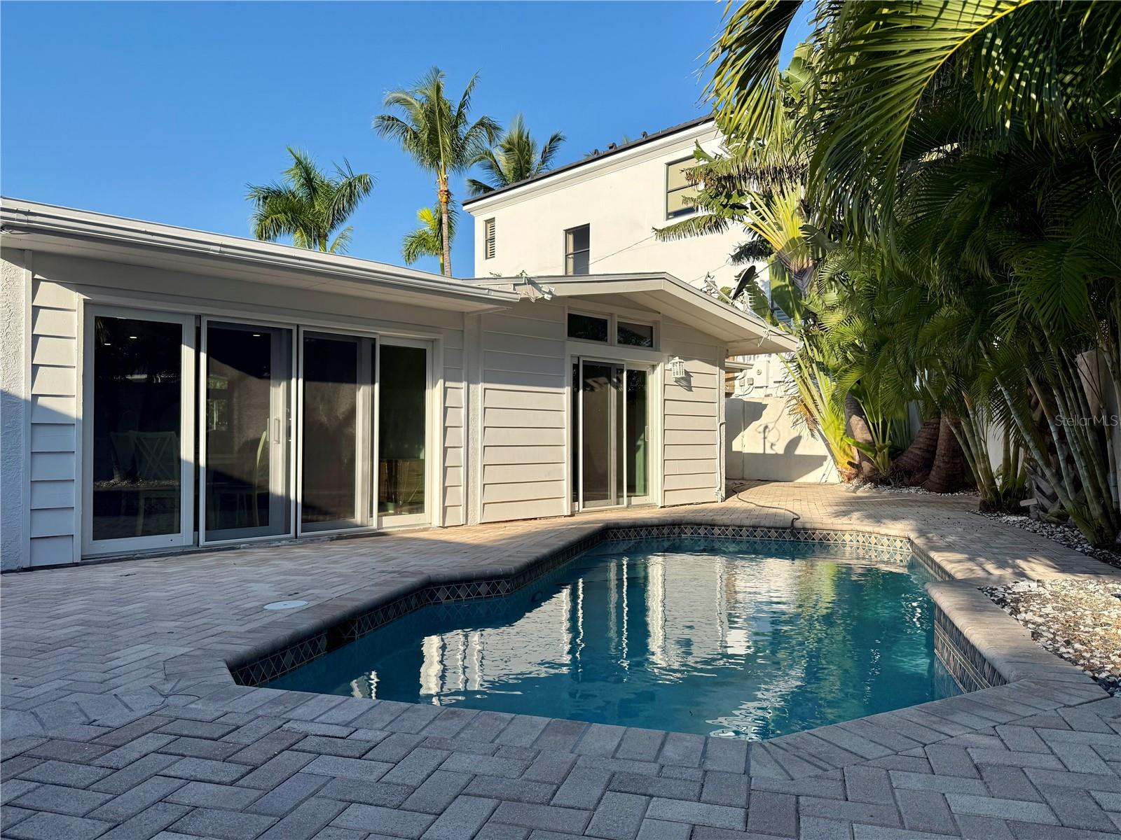 SAINT ARMANDS DIV JOHN RINGLING ESTATES - Residential Lease