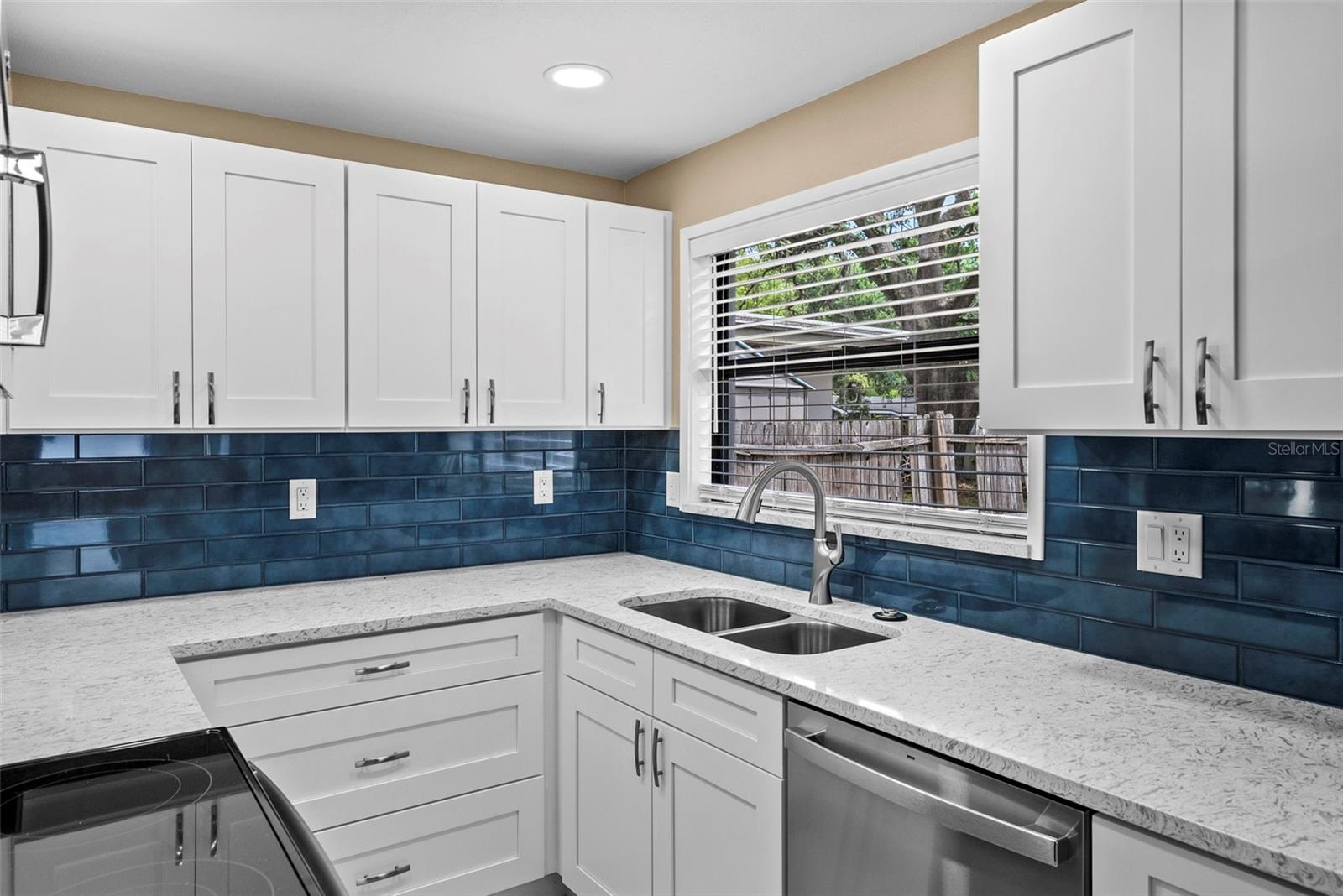 1193 & 1195 BASS BOULEVARD