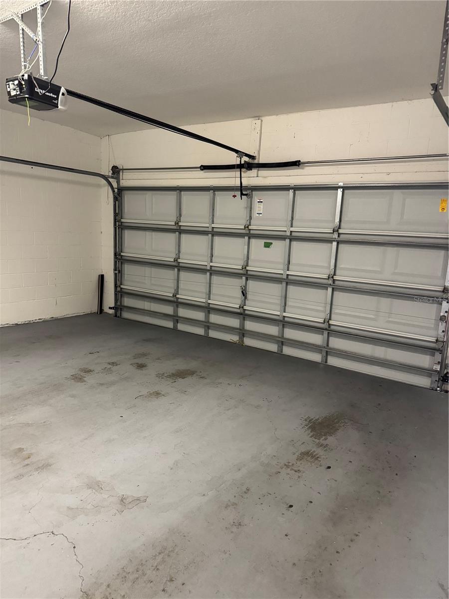 BRIGHTON LAKES - Residential