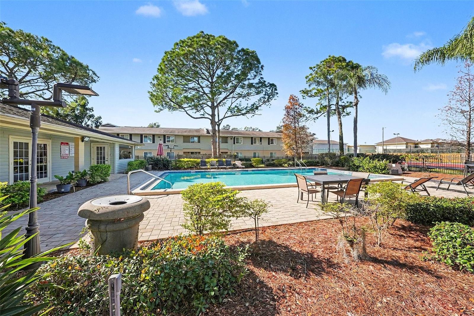 THE HAMPTONS AT BRANDON A CONDO - Residential