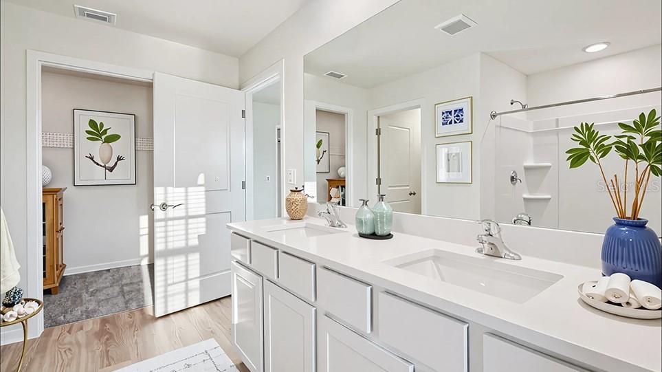 OAKS PRESERVE - Residential