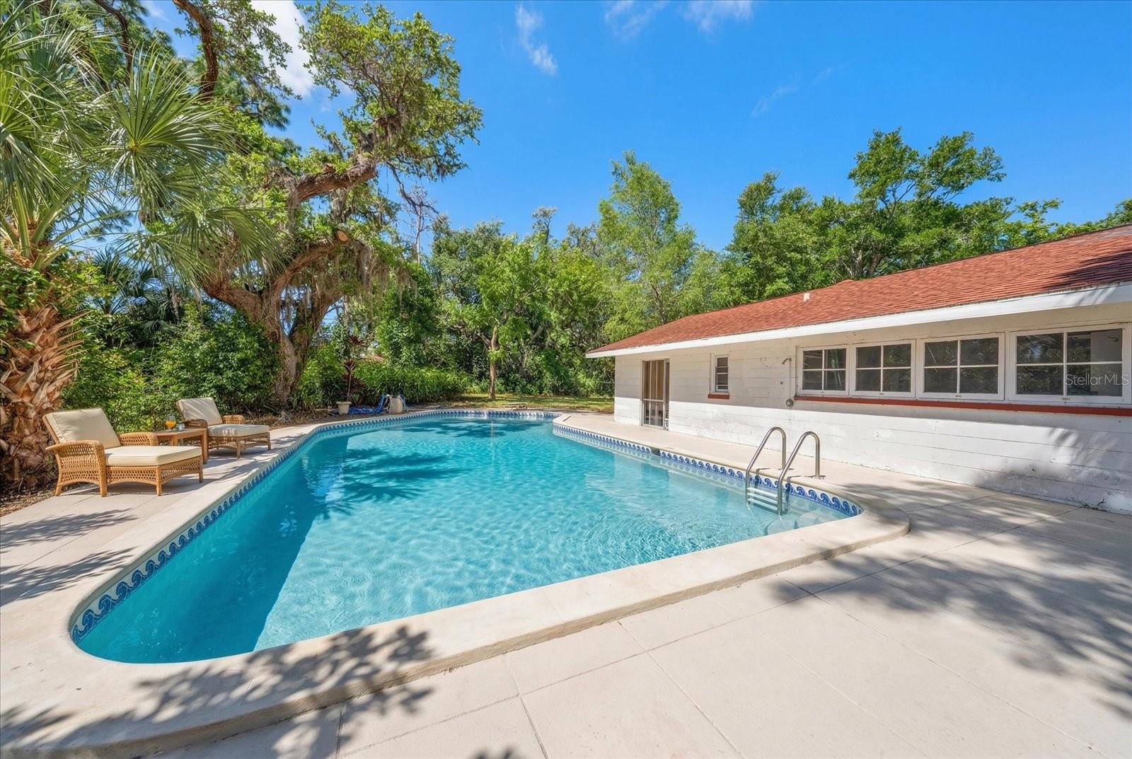 SEMINOLE - Residential