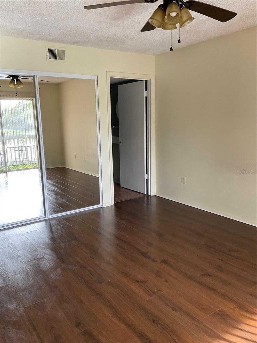 8130 FAIRWAYS CIRCLE R201