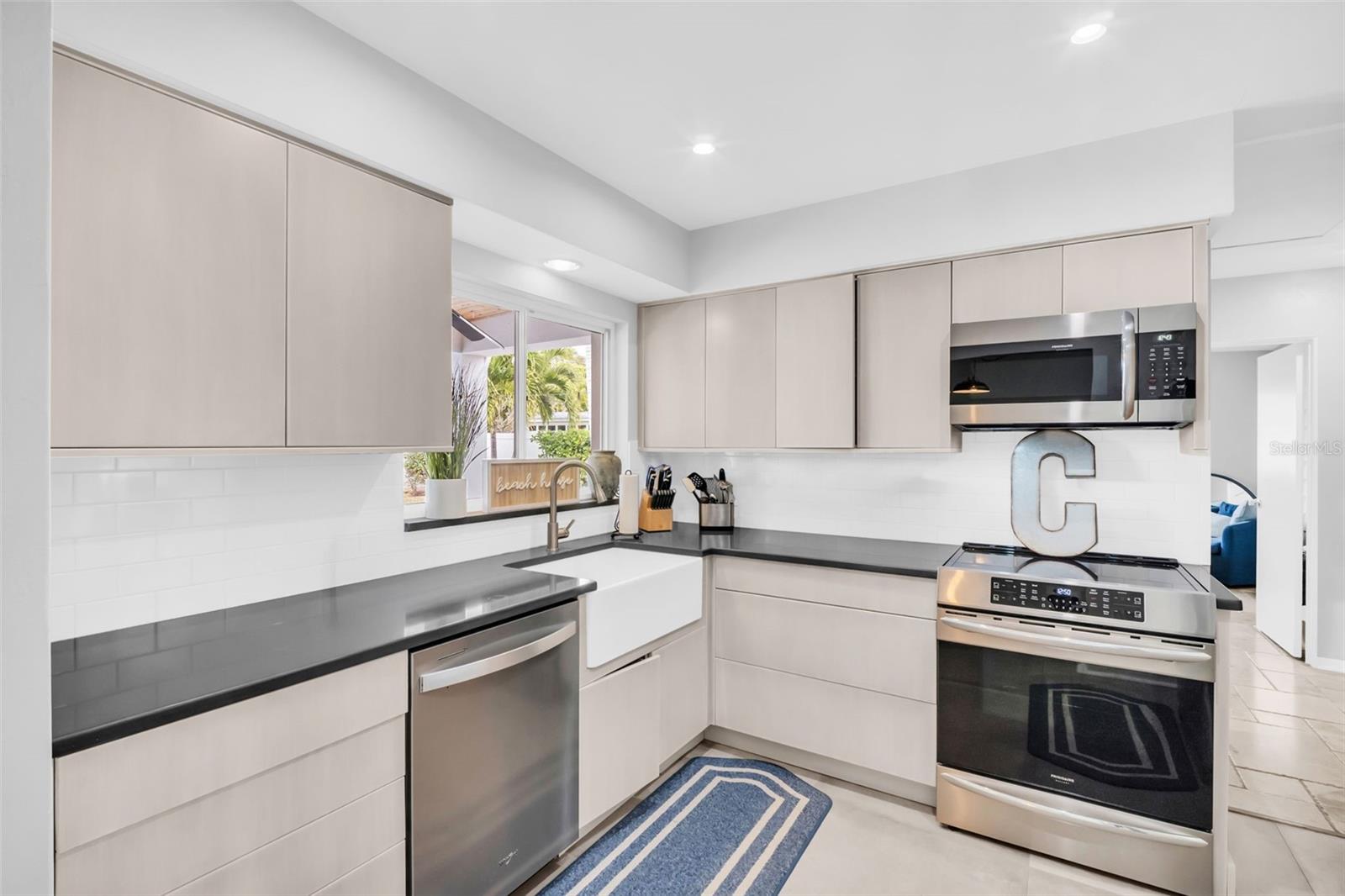 VINA-DEL-MAR SEC 1 - Residential