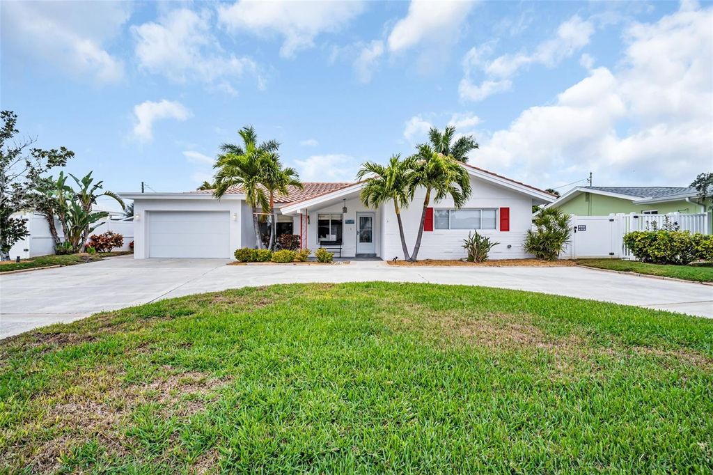 Photo of 2220 E Vina Del Mar Boulevard, St Pete Beach, FL 33706 (MLS # TB8468840)