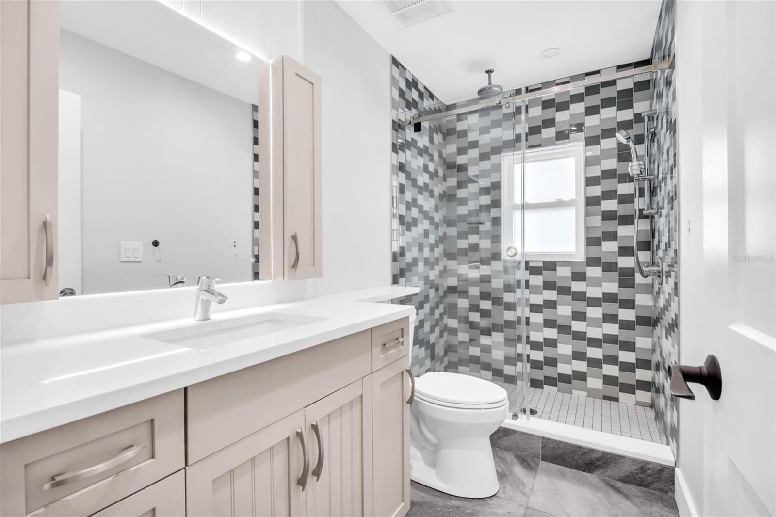 VINA-DEL-MAR SEC 1 - Residential