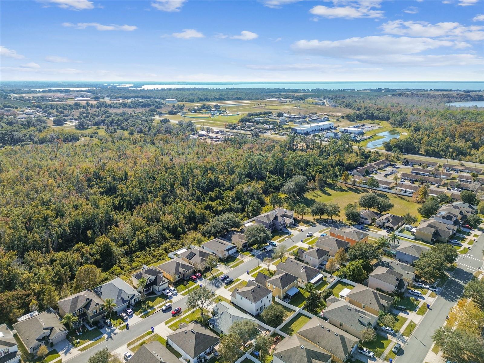 TAVARES MARTINS GROVE - Residential