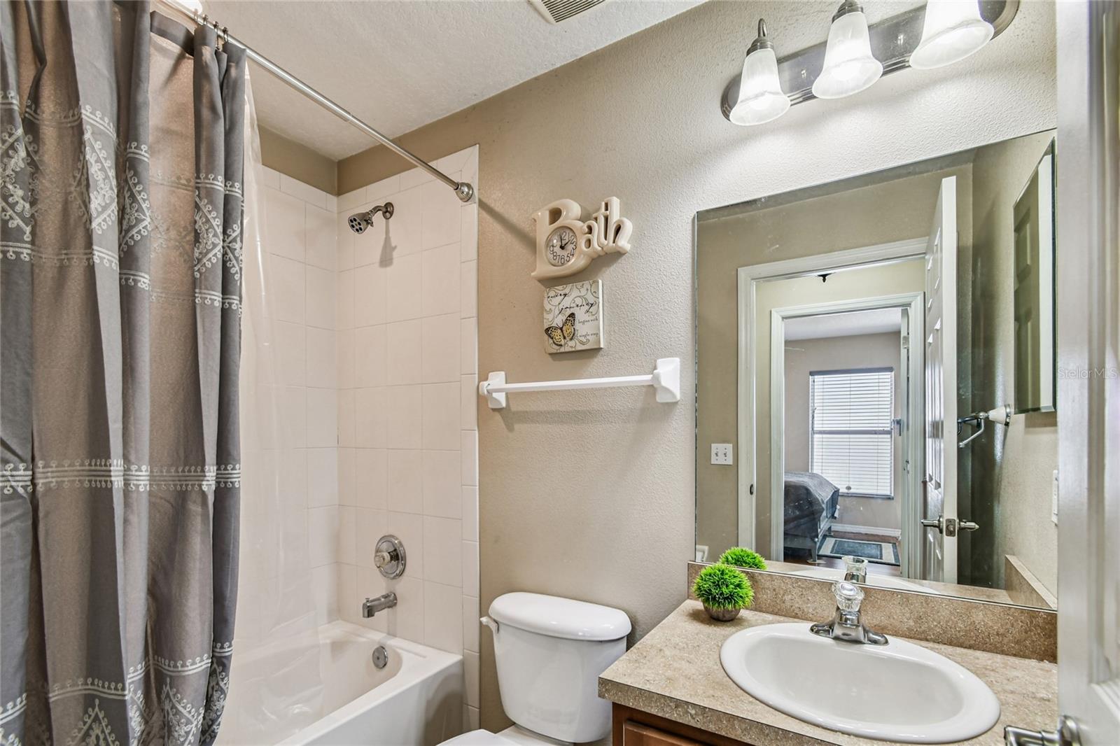 TAVARES MARTINS GROVE - Residential