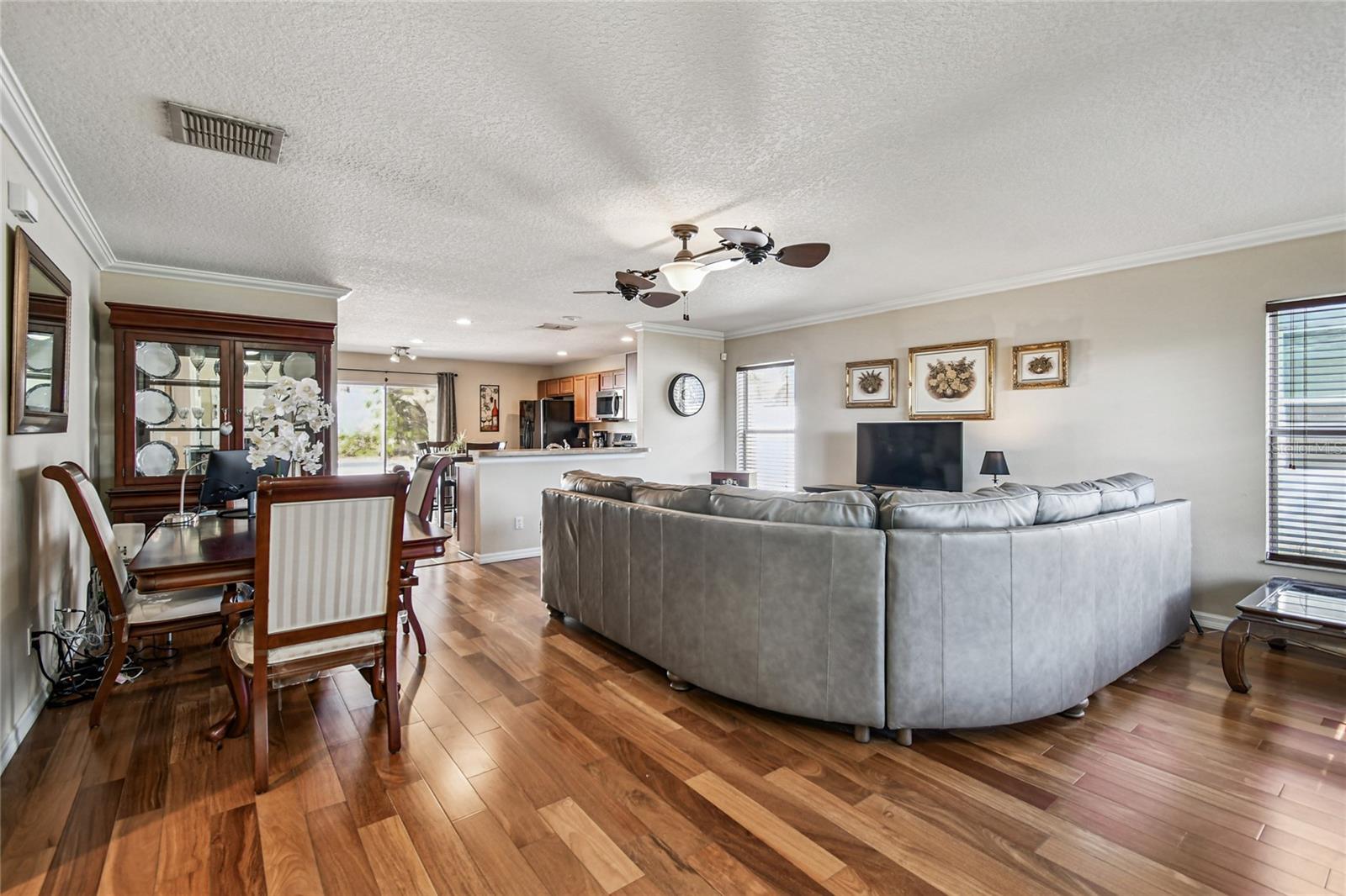 TAVARES MARTINS GROVE - Residential