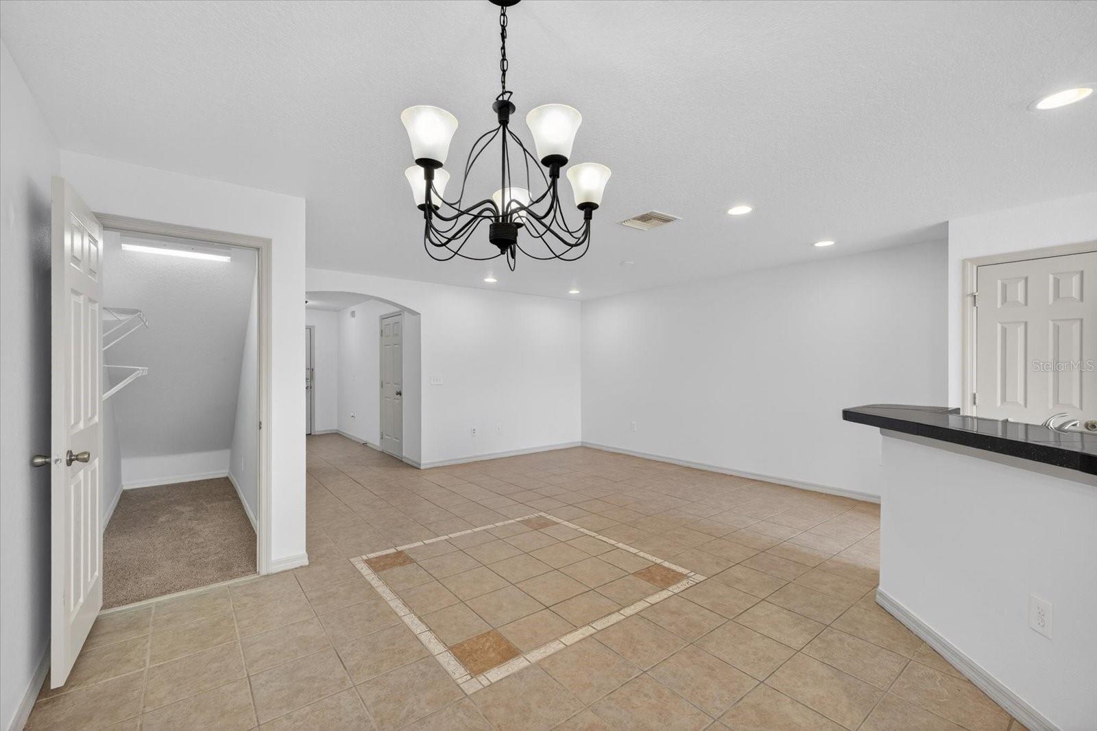 EDGEWATER AT LAKE BRANDON-PART - Residential