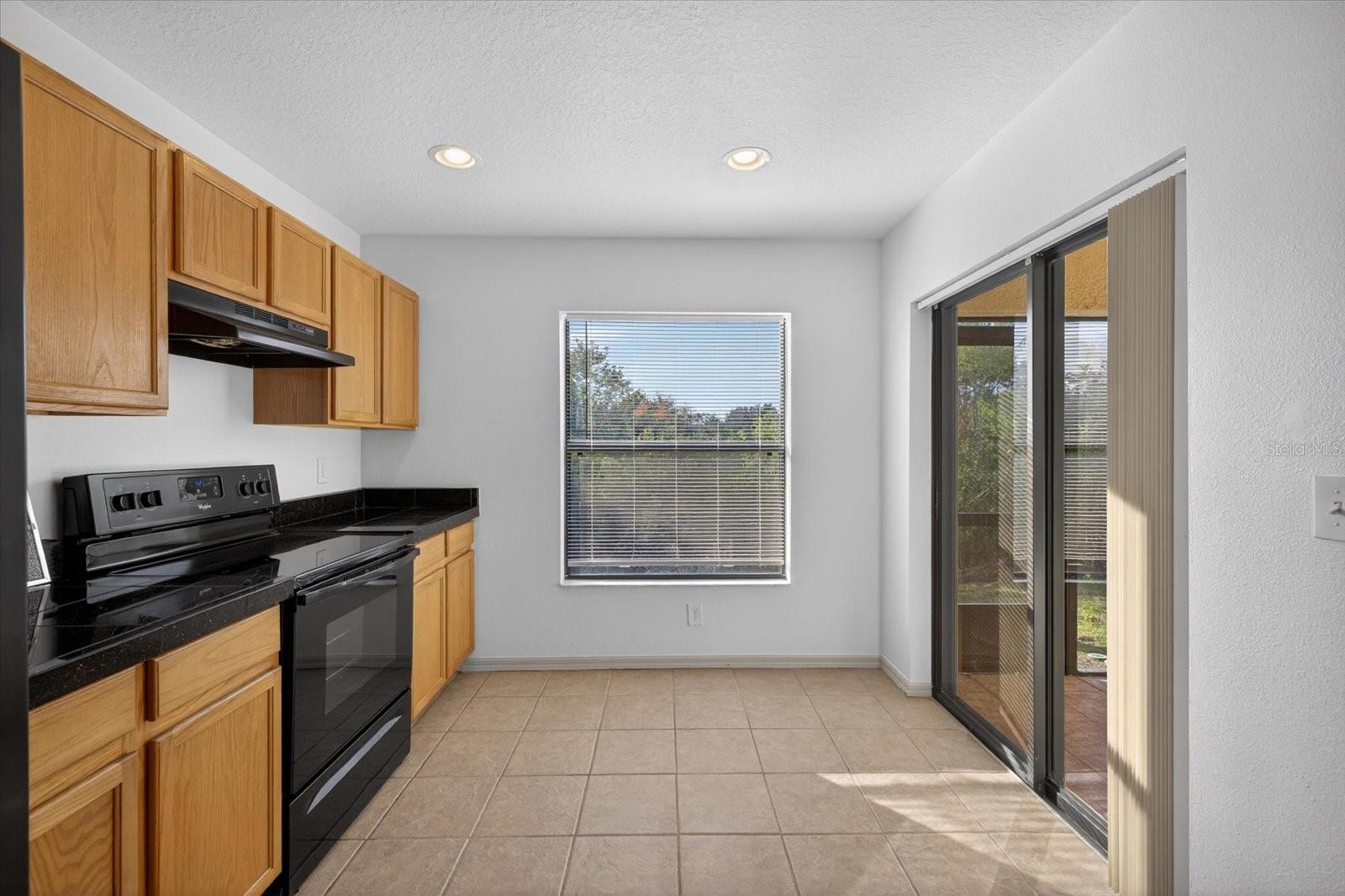 EDGEWATER AT LAKE BRANDON-PART - Residential