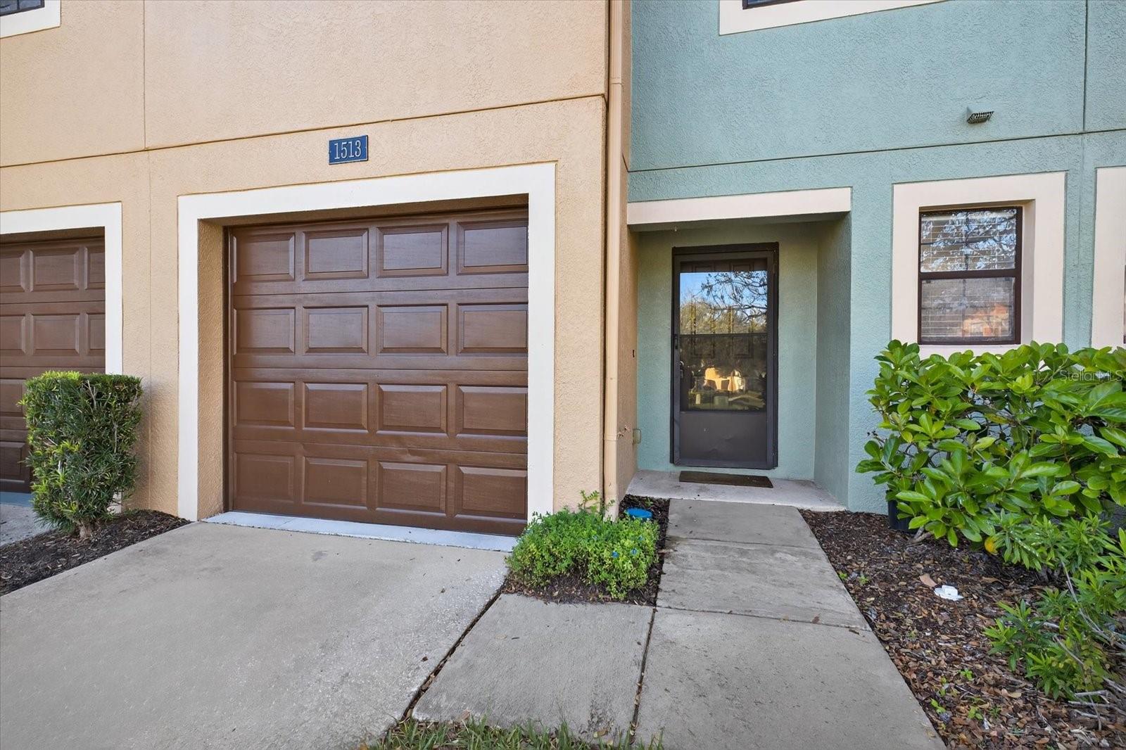 EDGEWATER AT LAKE BRANDON-PART - Residential