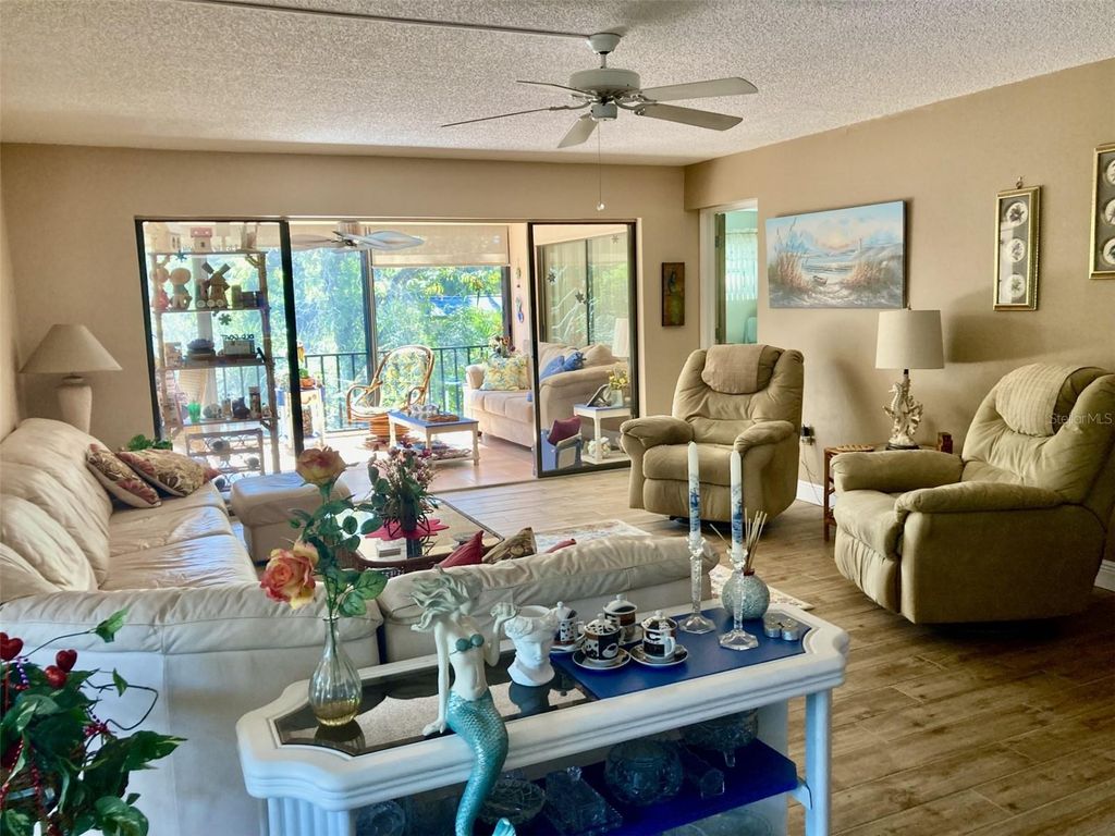 Photo of 6002 Oak Creek Lane #1925, Bradenton, FL 34210 (MLS # A4682034)