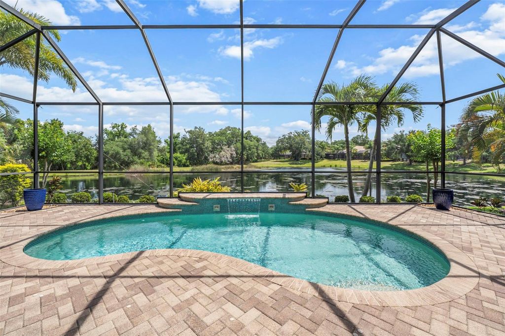 Photo of 12037 Thornhill Court, Lakewood Ranch, FL 34202 (MLS # A4692670)