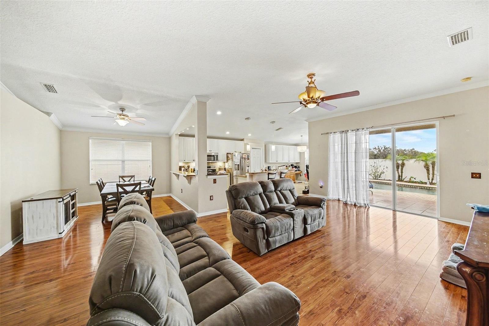 KINGSWAY PH 1 - Residential