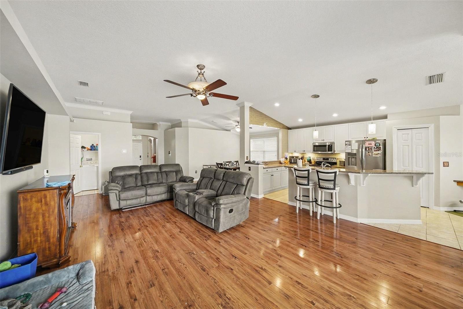 KINGSWAY PH 1 - Residential