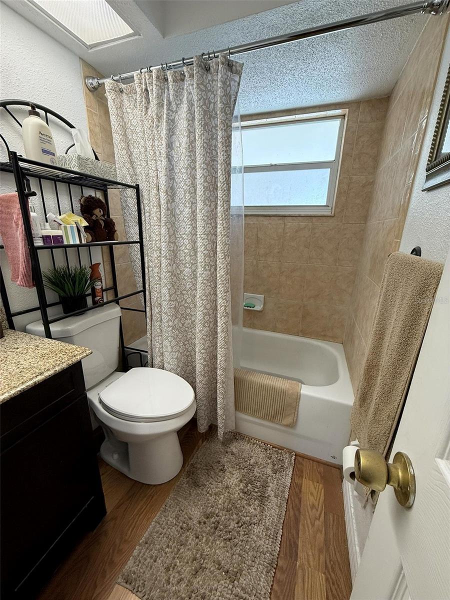 REGENCY PARK - Residential