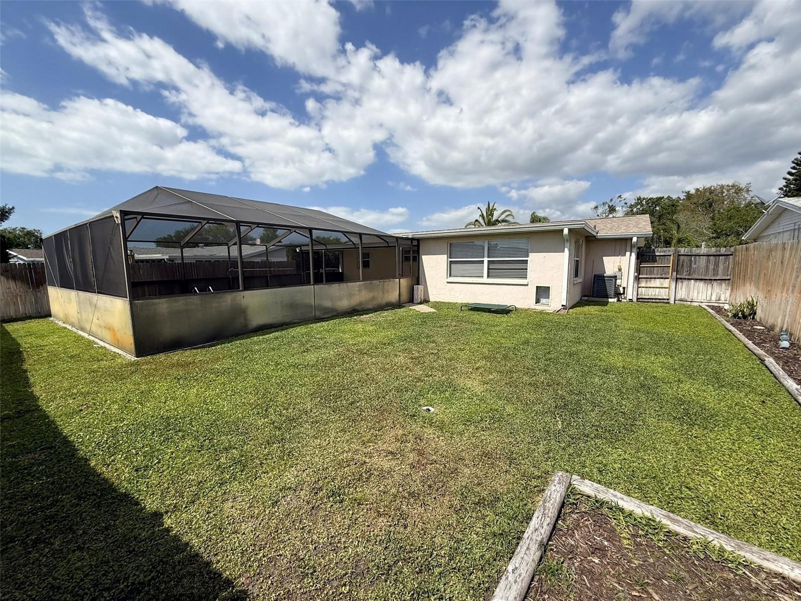 REGENCY PARK - Residential