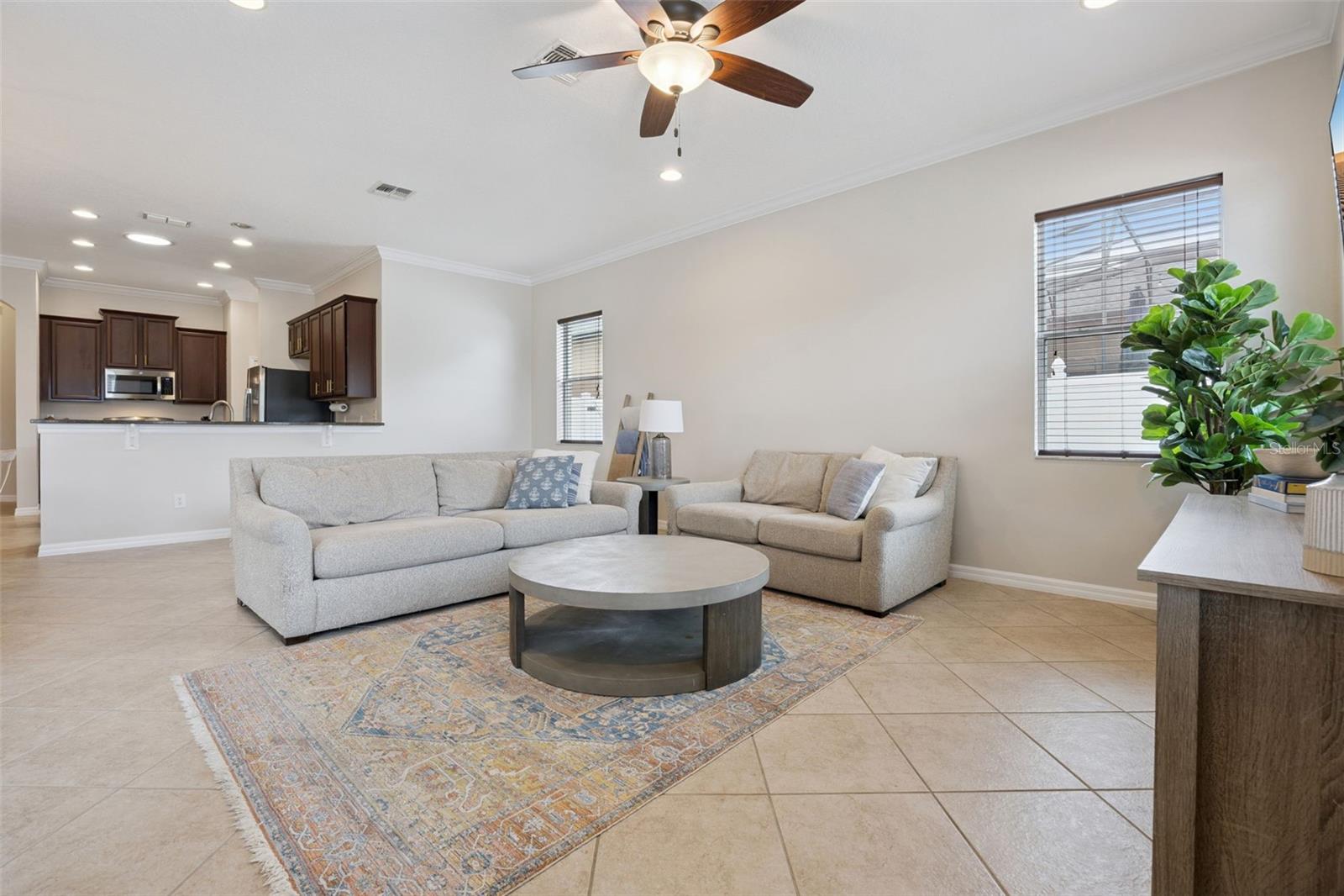 CARRIAGE POINTE A-I & L - Residential