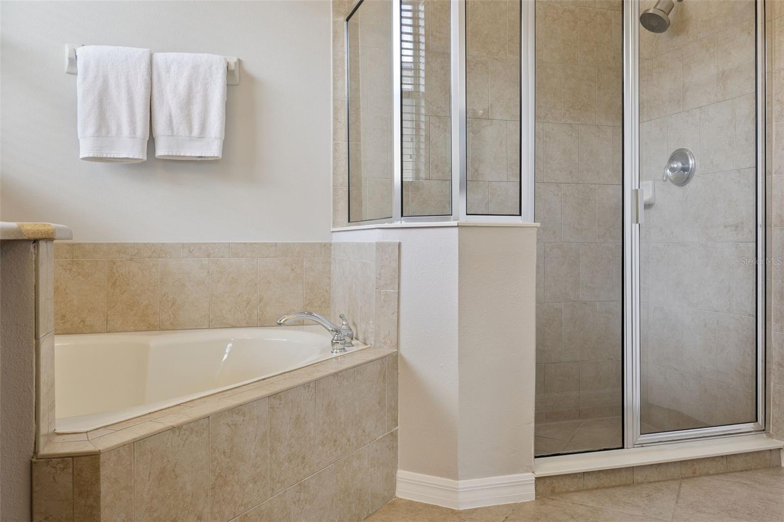 CARRIAGE POINTE A-I & L - Residential