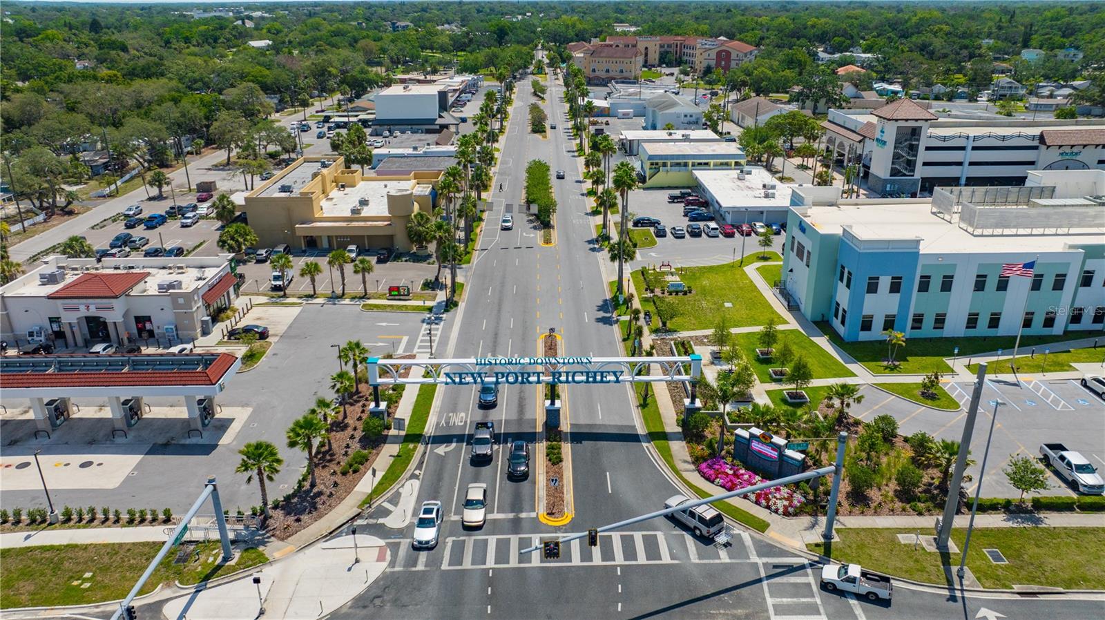 TAHITIAN HOMES - Residential