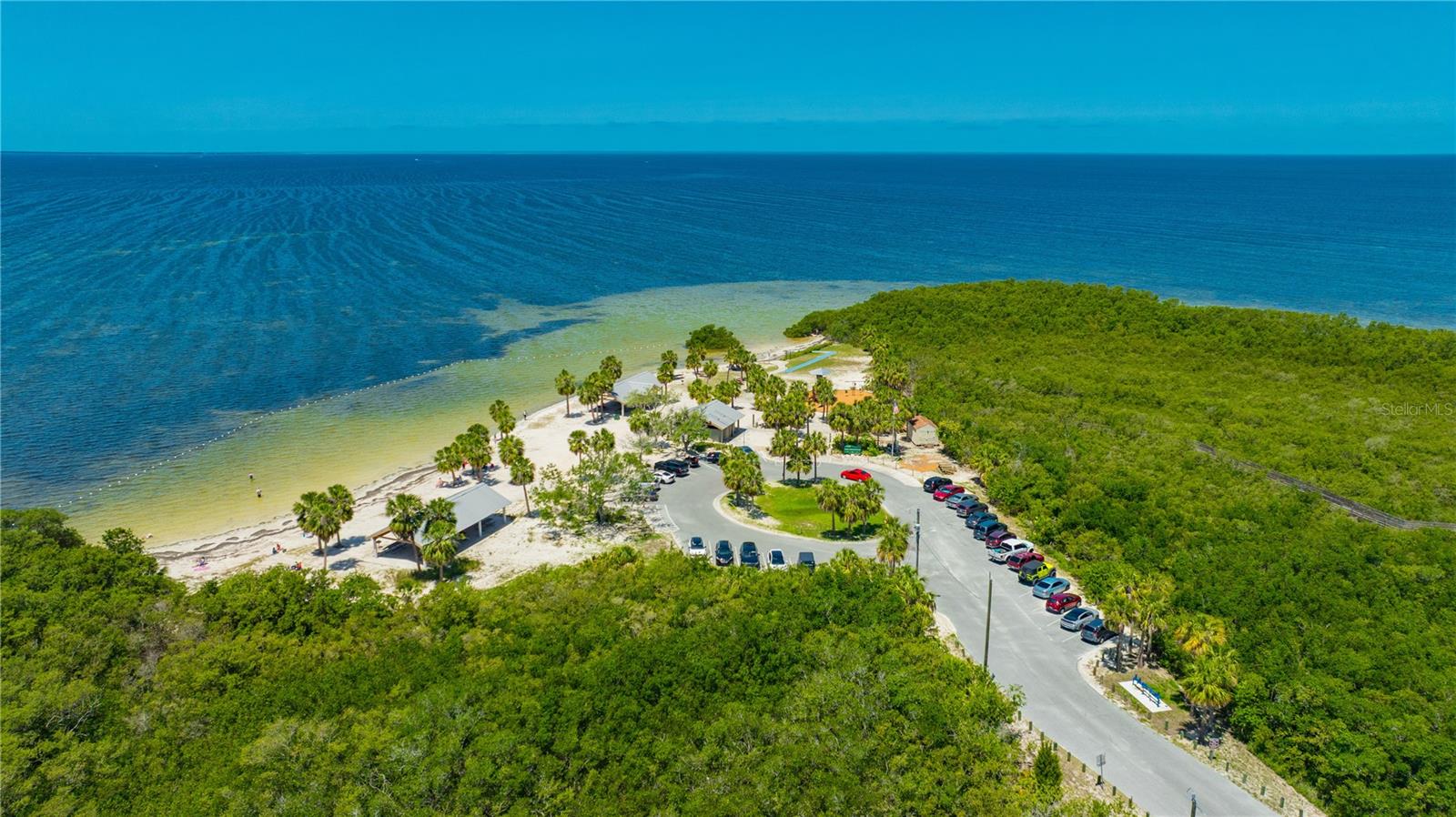 TAHITIAN HOMES - Residential