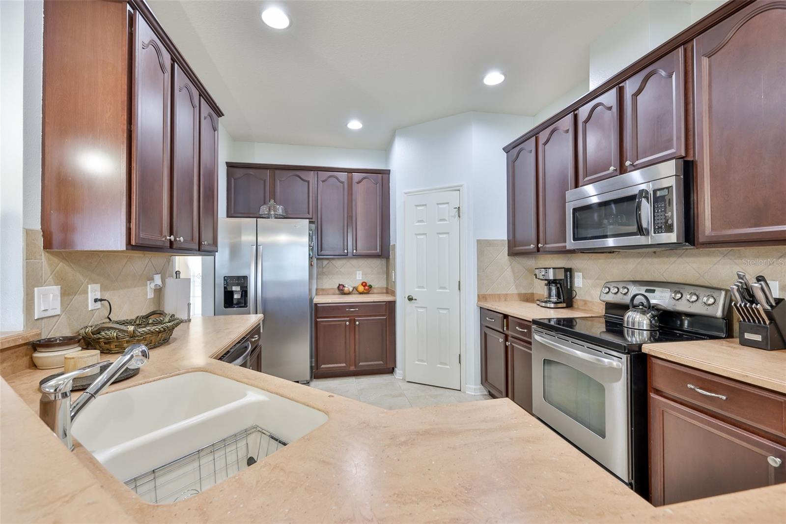 BAHIA LAKES PH 2 - Residential