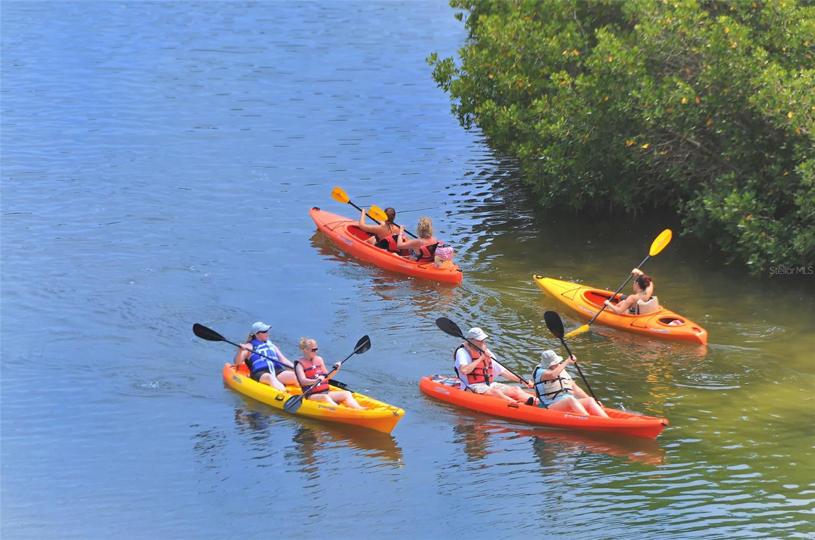 POINTE ON MIDNIGHT PASS - Residential